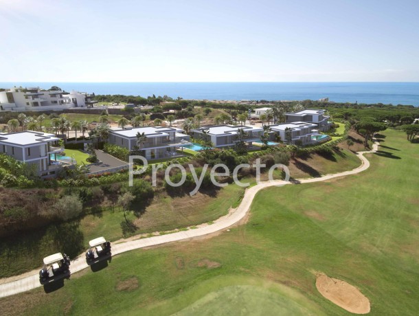 Villa for sale in Cabopino, Marbella