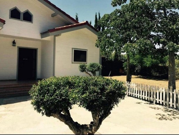 Villa for sale in Estepona, Marbella