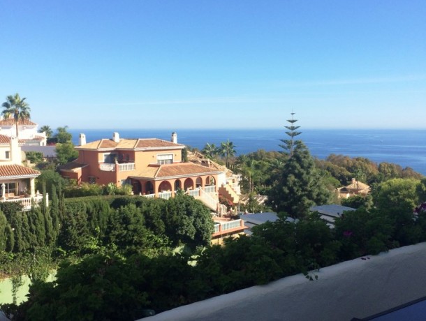 Apartment for sale in Miraflores, Marbella