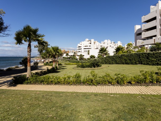 Apartment for sale in New Golden Mile, Marbella