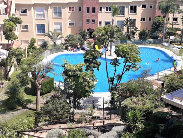 Apartment for sale in New Golden Mile, Marbella