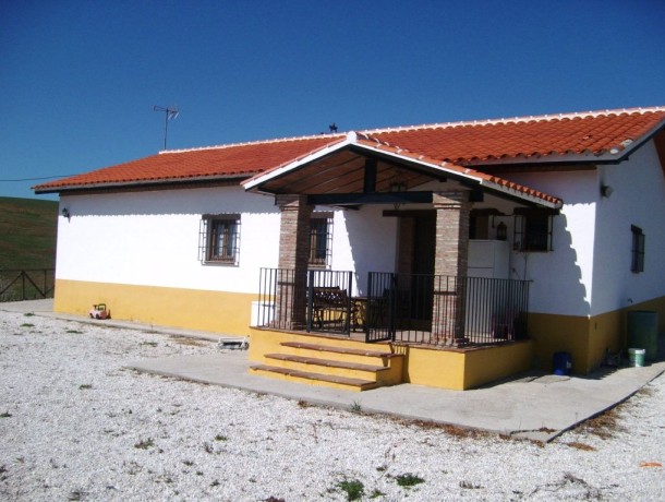 Villa for sale in Alora, Marbella