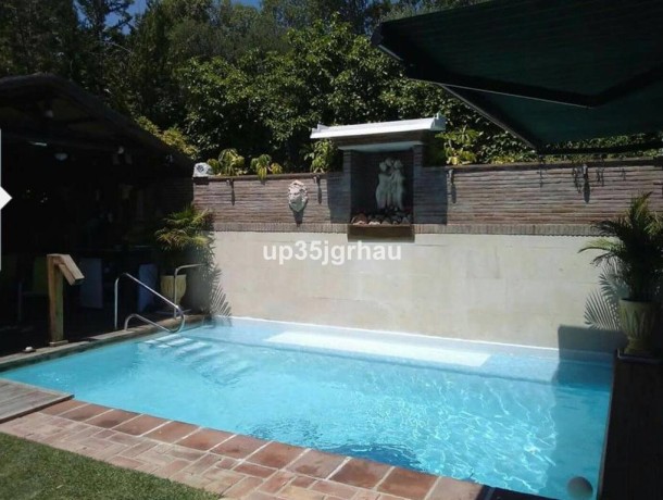 Apartment for sale in Estepona, Marbella