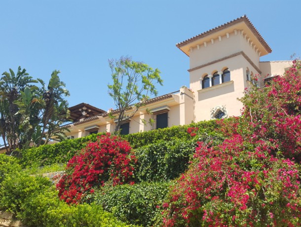 Villa for sale in Estepona, Marbella