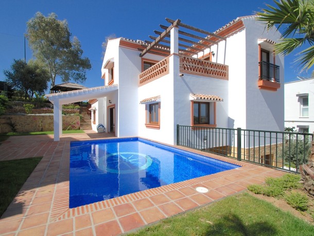 Villa for sale in La Cala, Marbella