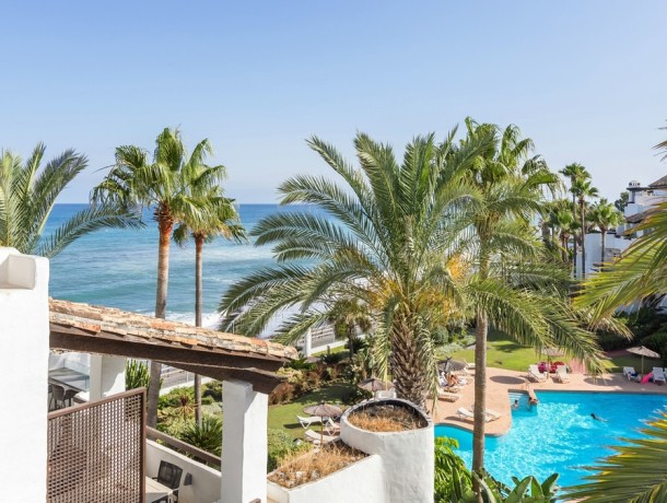 Apartment for sale in Puerto Banús, Marbella