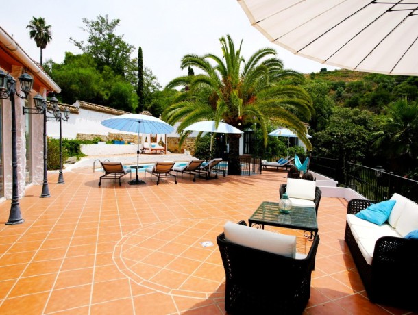 Commercial for sale in Marbella, Marbella