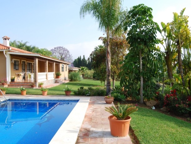 Villa for sale in Alhaurín de la Torre, Marbella