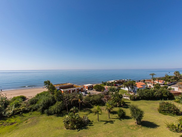 Apartment for sale in Elviria, Marbella