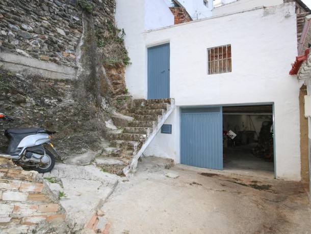 Commercial for sale in Tolox, Marbella