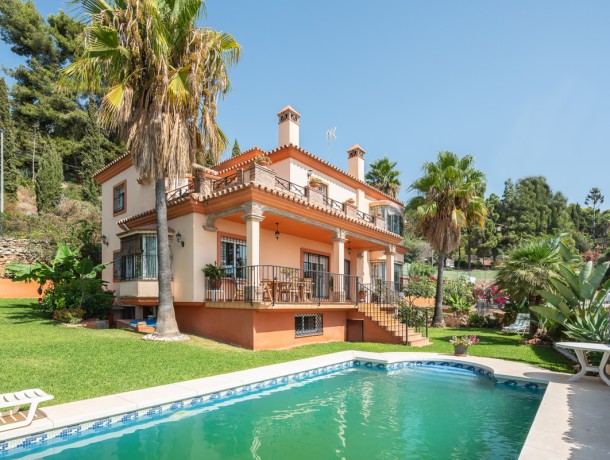 Villa for sale in Marbella, Marbella