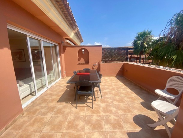 Apartment for sale in Puerto Banús, Marbella