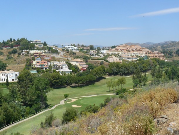 Plot for sale in Elviria, Marbella