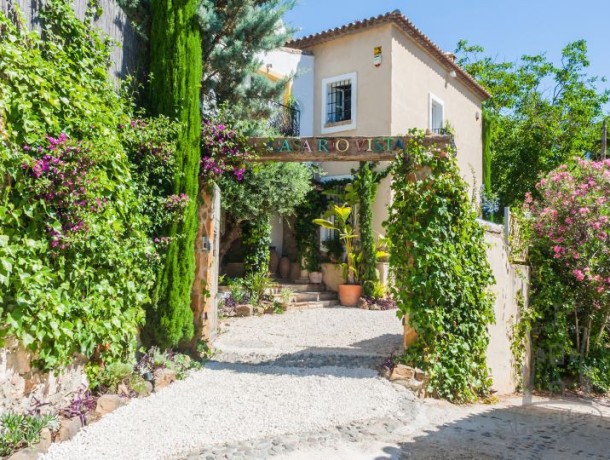 Villa for sale in Benaoján, Marbella