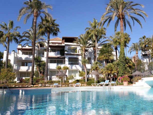 Apartment for sale in Estepona, Marbella