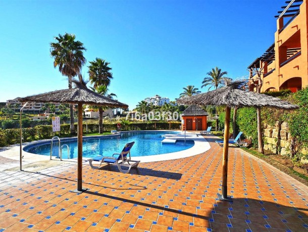 Apartment for sale in Benahavís, Marbella